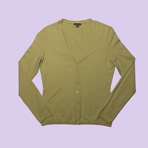 Light green long sleeve v-neck Ann Taylor cardigan w/ green buttons.